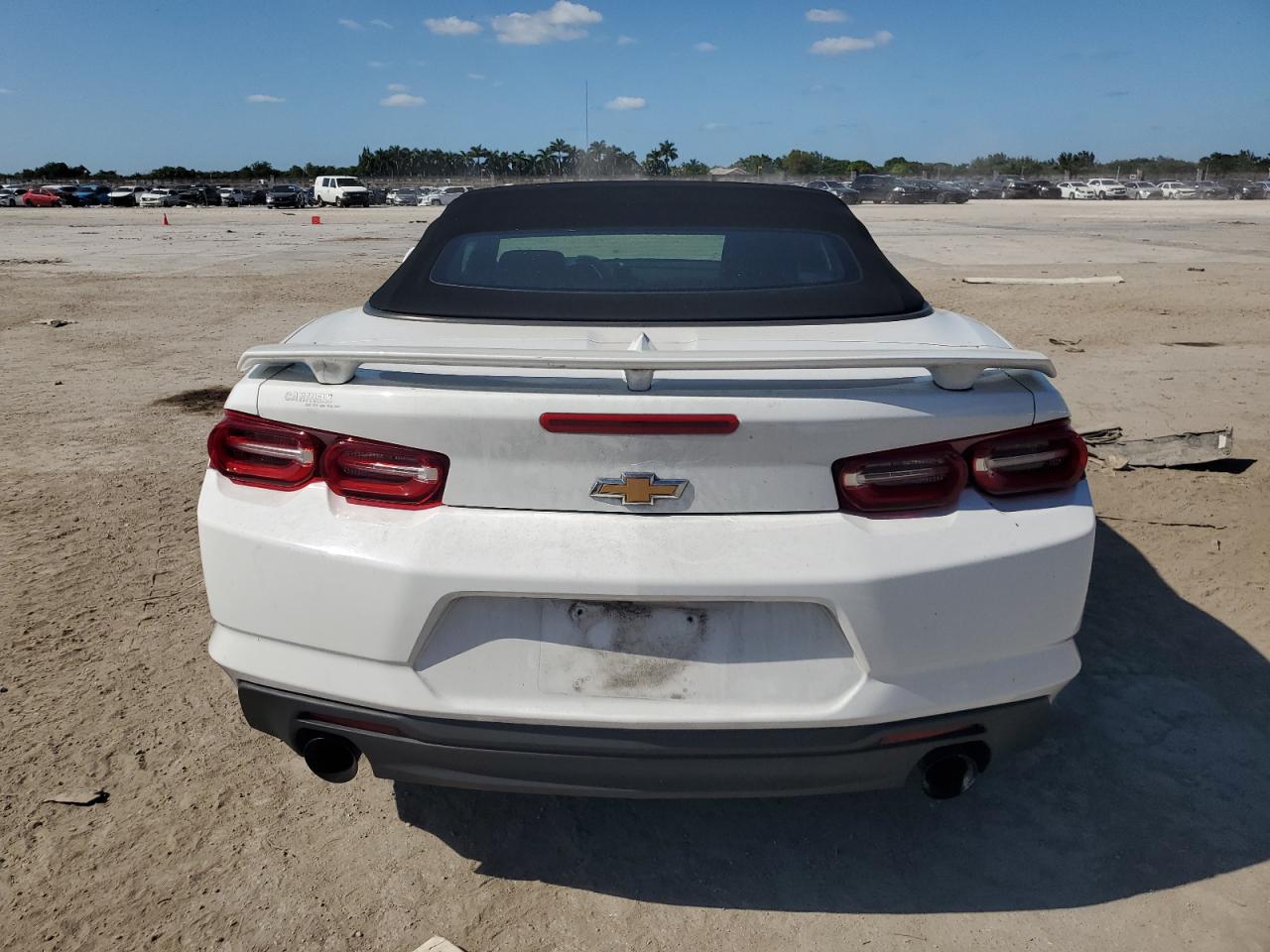 2019 Chevrolet Camaro - Image 6