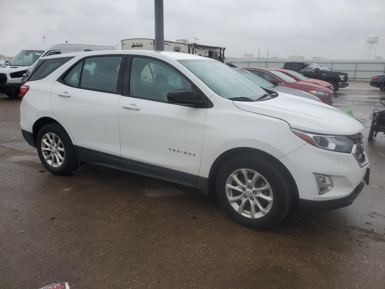 2018 Chevrolet Equinox - Image 4
