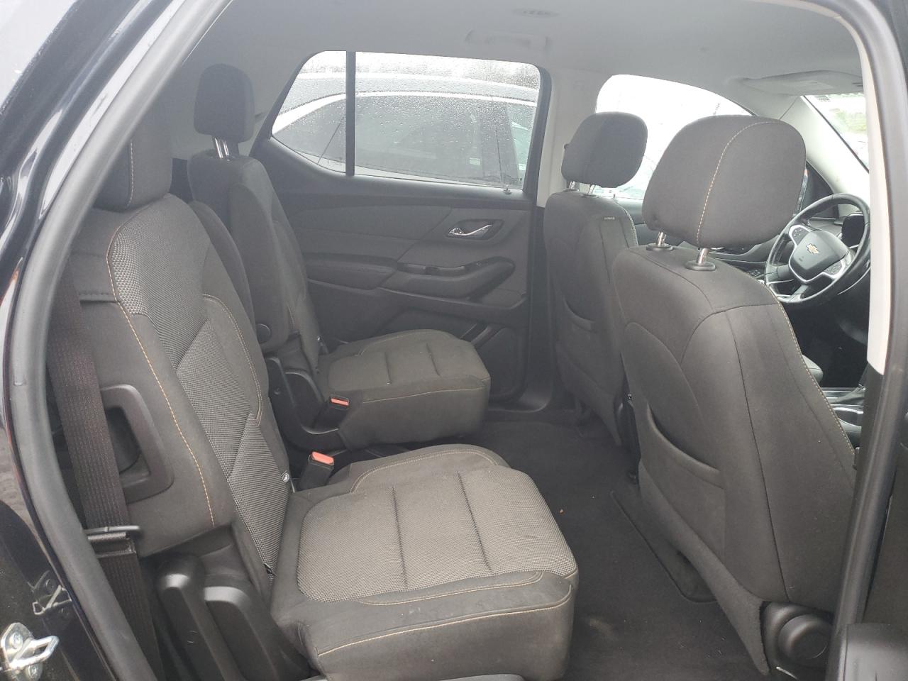 2020 Chevrolet Traverse - Image 11