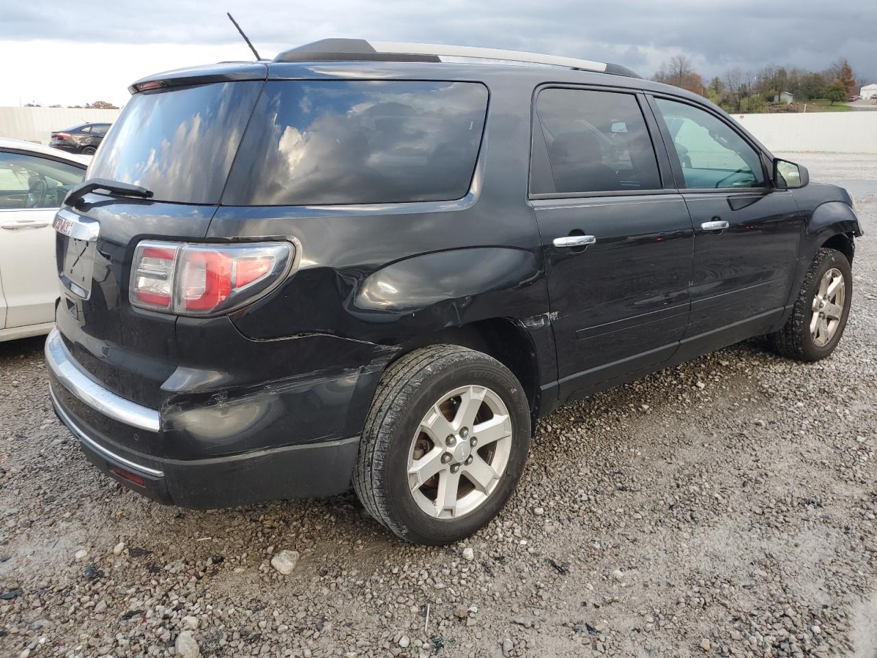 2013 GMC Acadia - Image 3