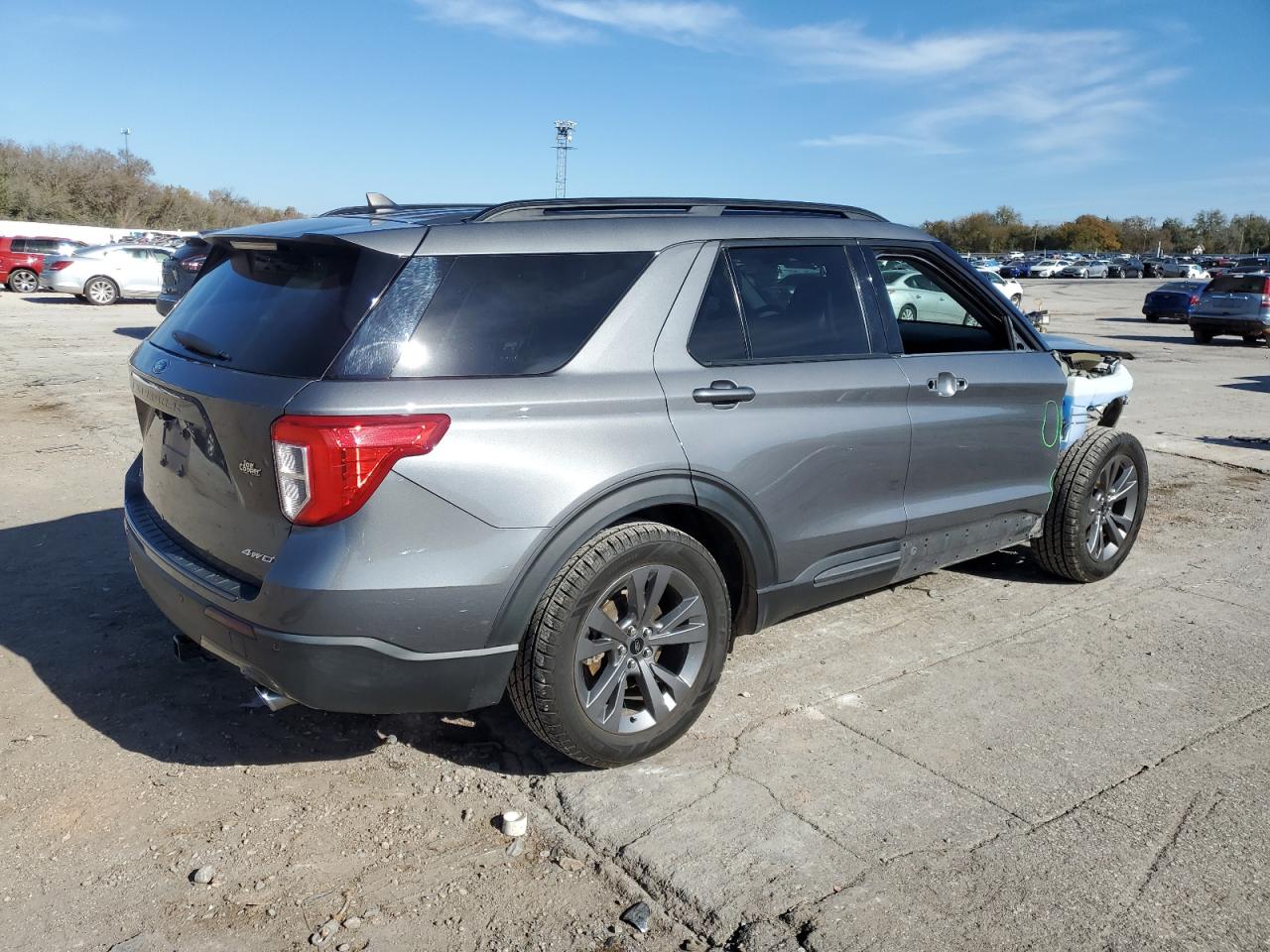 2021 Ford Explorer - Image 3