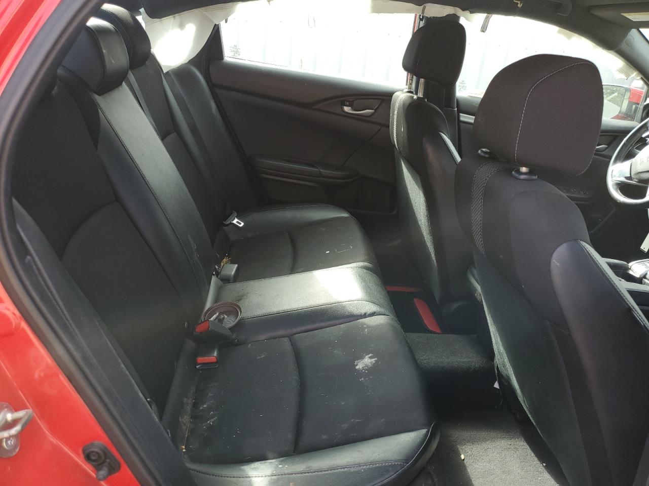 2019 Honda Civic - Image 10