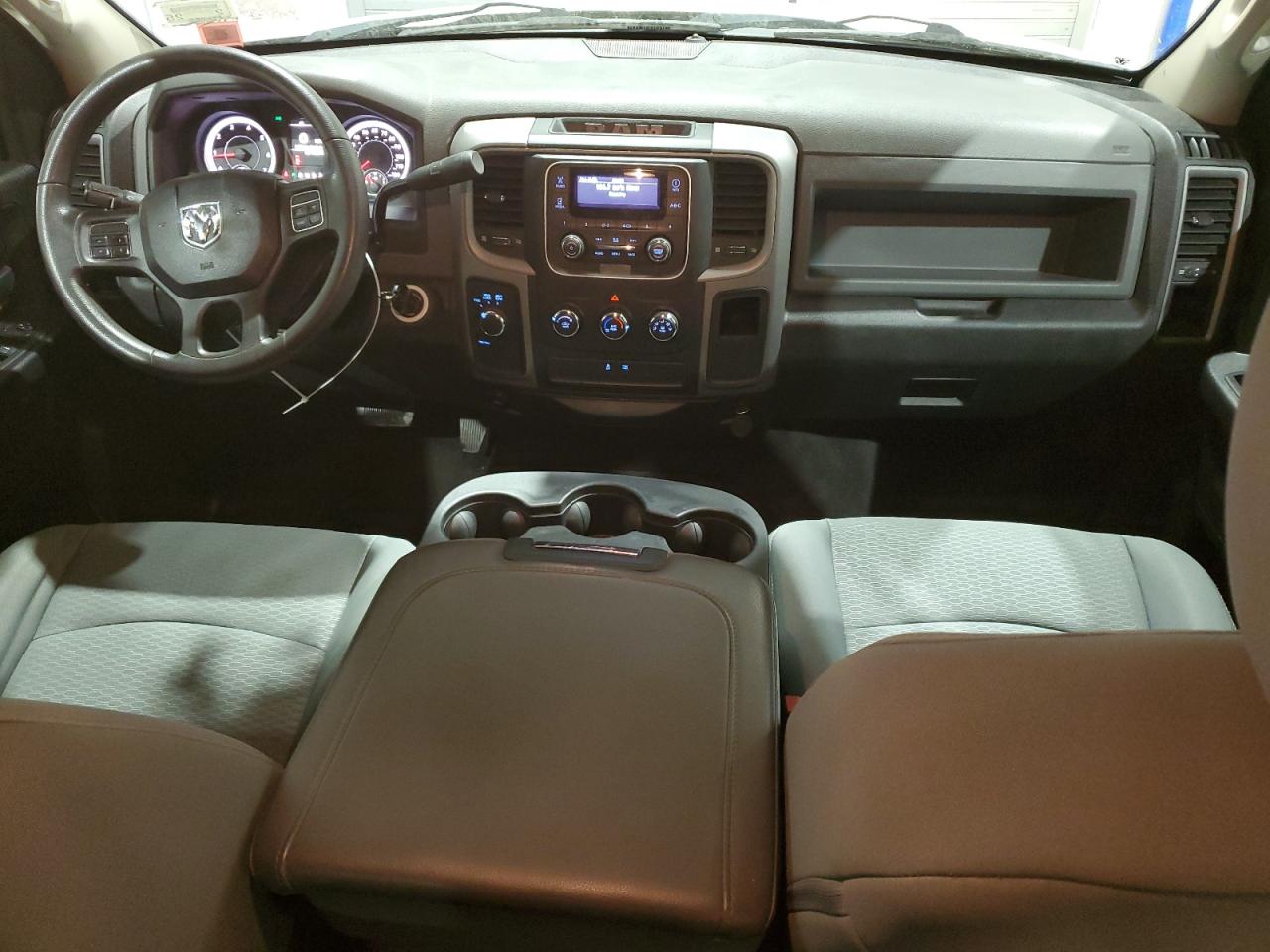 2013 RAM 1500 - Image 8