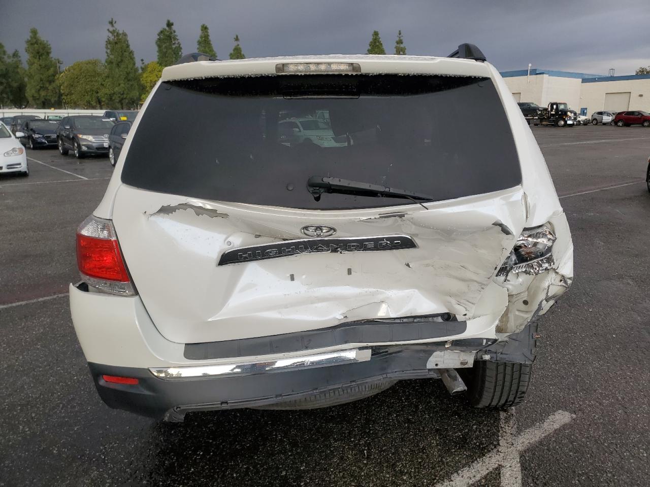 2013 Toyota Highlander Base VIN: 5TDZA3EH3DS038216 Lot: 81160284