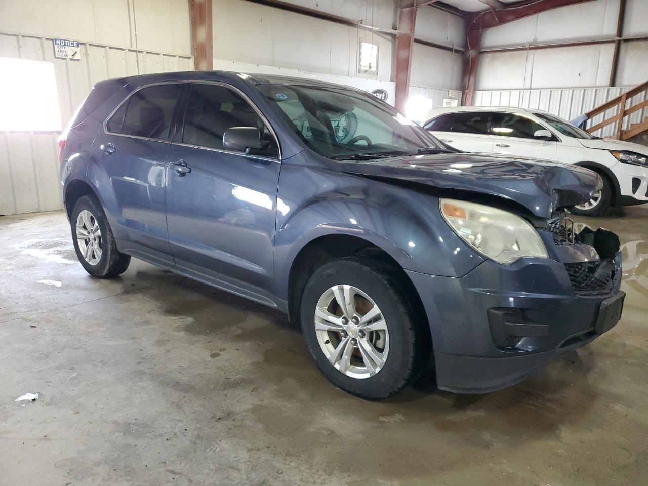 2013 Chevrolet Equinox - Image 4