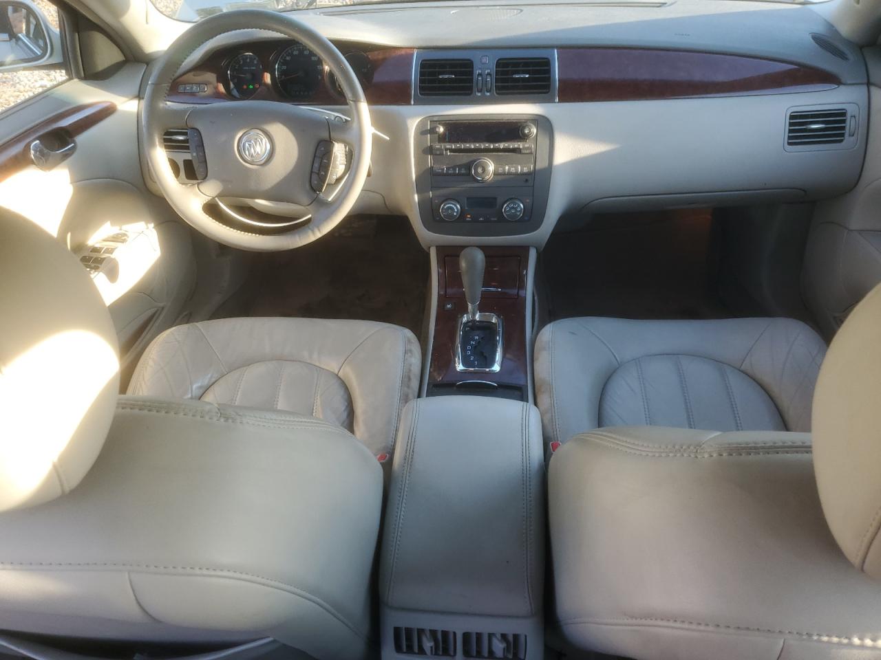 2008 Buick Lucerne - Image 8