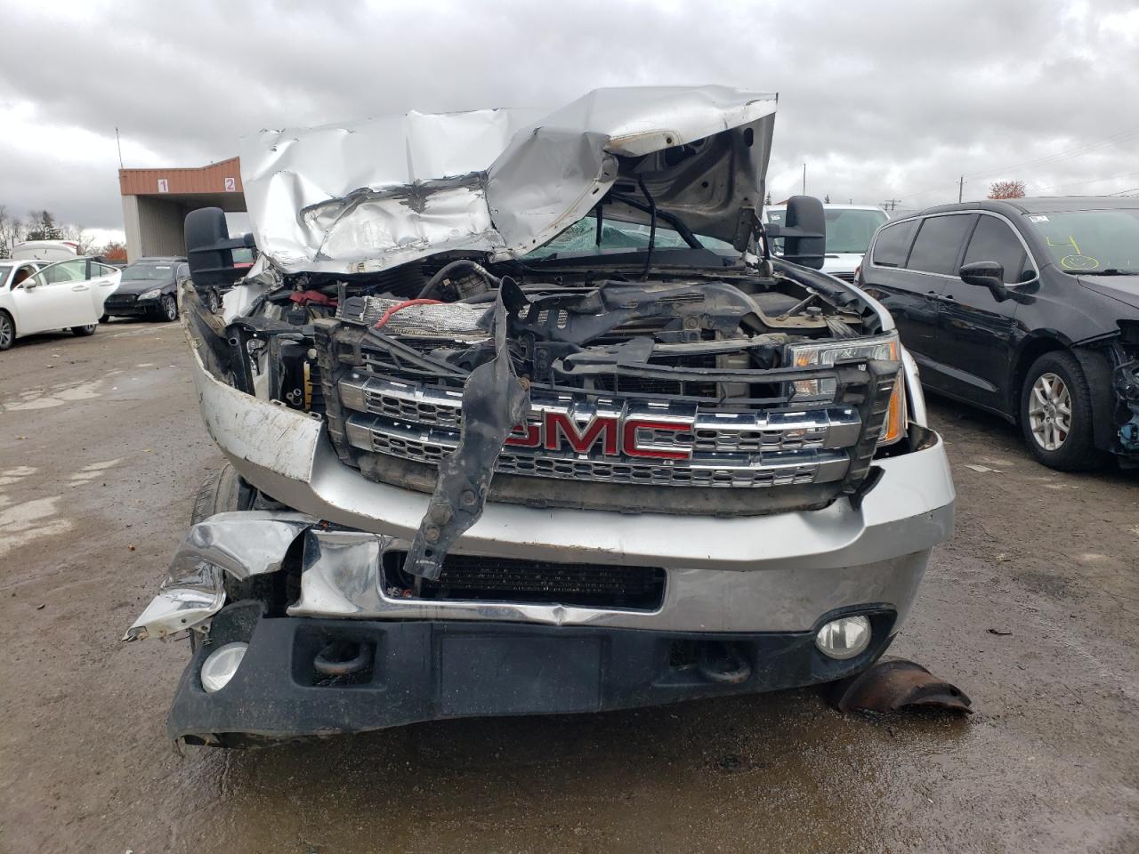 2012 GMC Sierra - Image 5