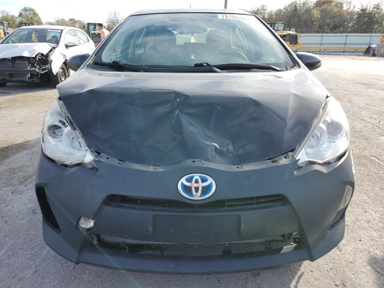 2014 Toyota Prius - Image 5