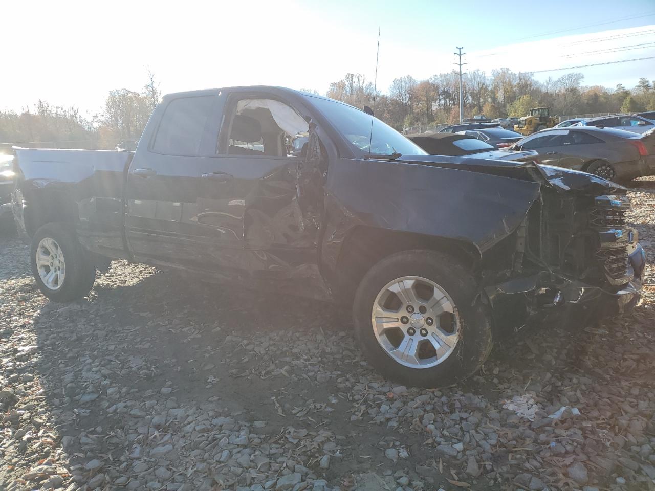 2017 Chevrolet Silverado - Image 4
