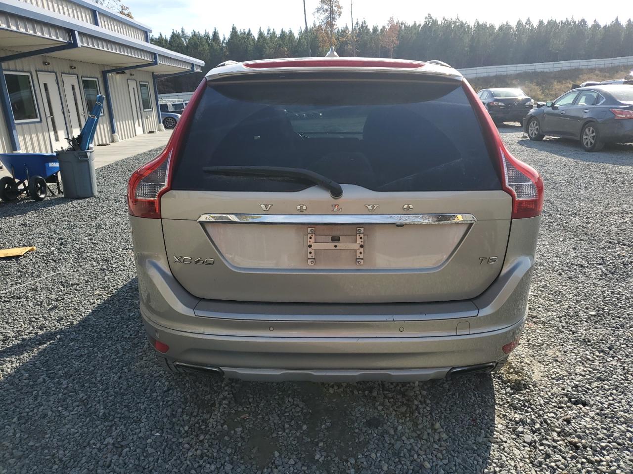 VIN YV440MDM7G2826412 2016 VOLVO XC60 no.6