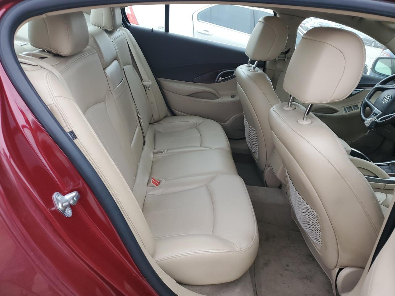 2011 Buick LaCrosse - Image 10