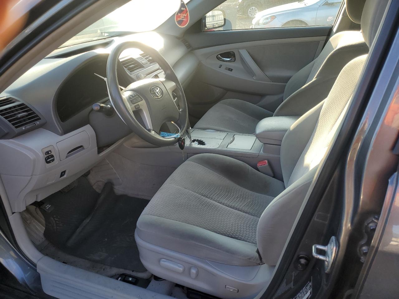 2010 Toyota Camry - Image 7