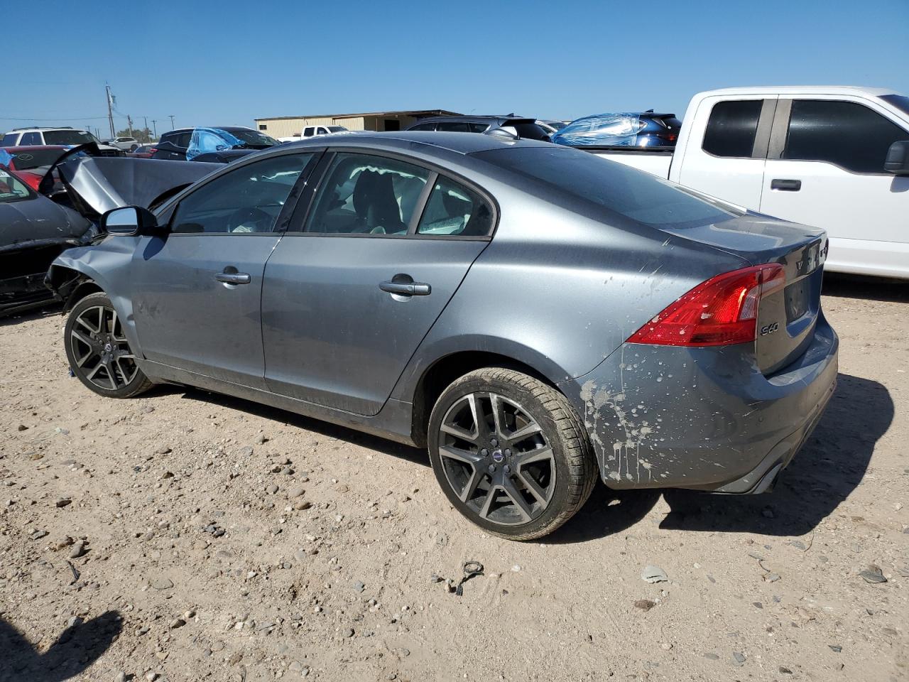 2018 Volvo S60 - Image 2