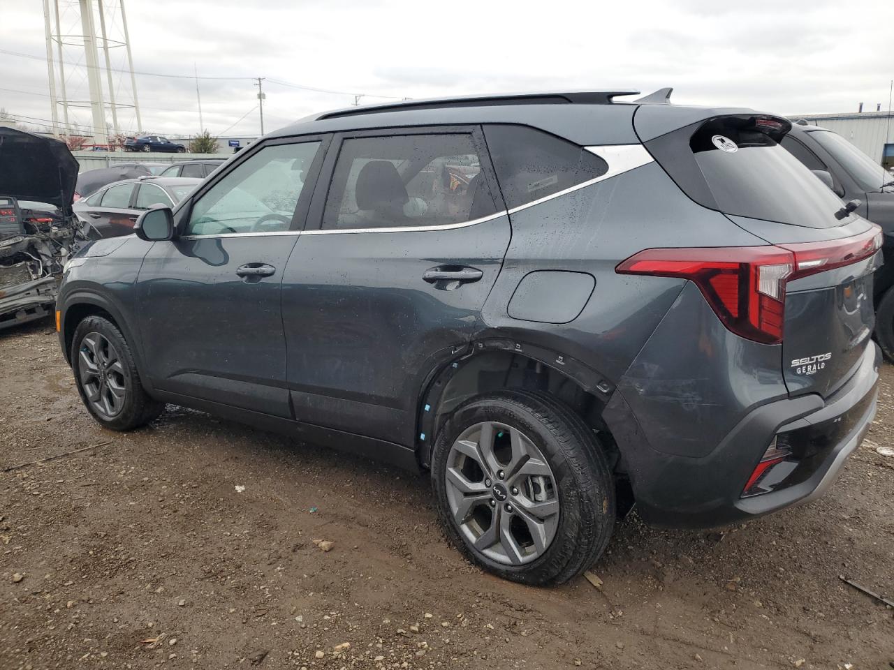 2024 Kia Seltos - Image 2