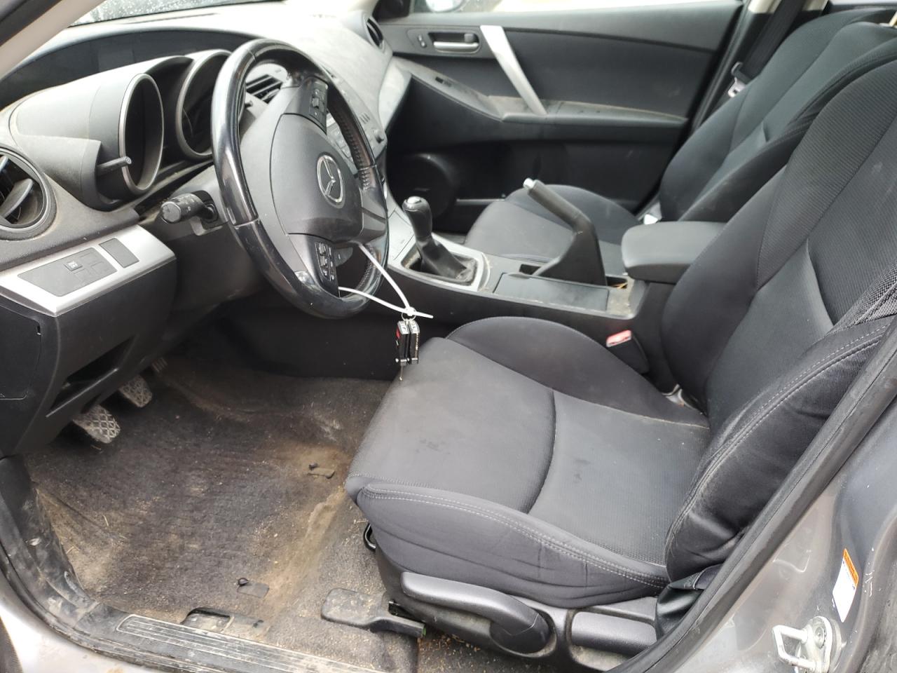 2010 Mazda 3 - Image 7