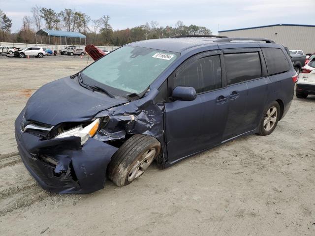 2020 Toyota Sienna Le