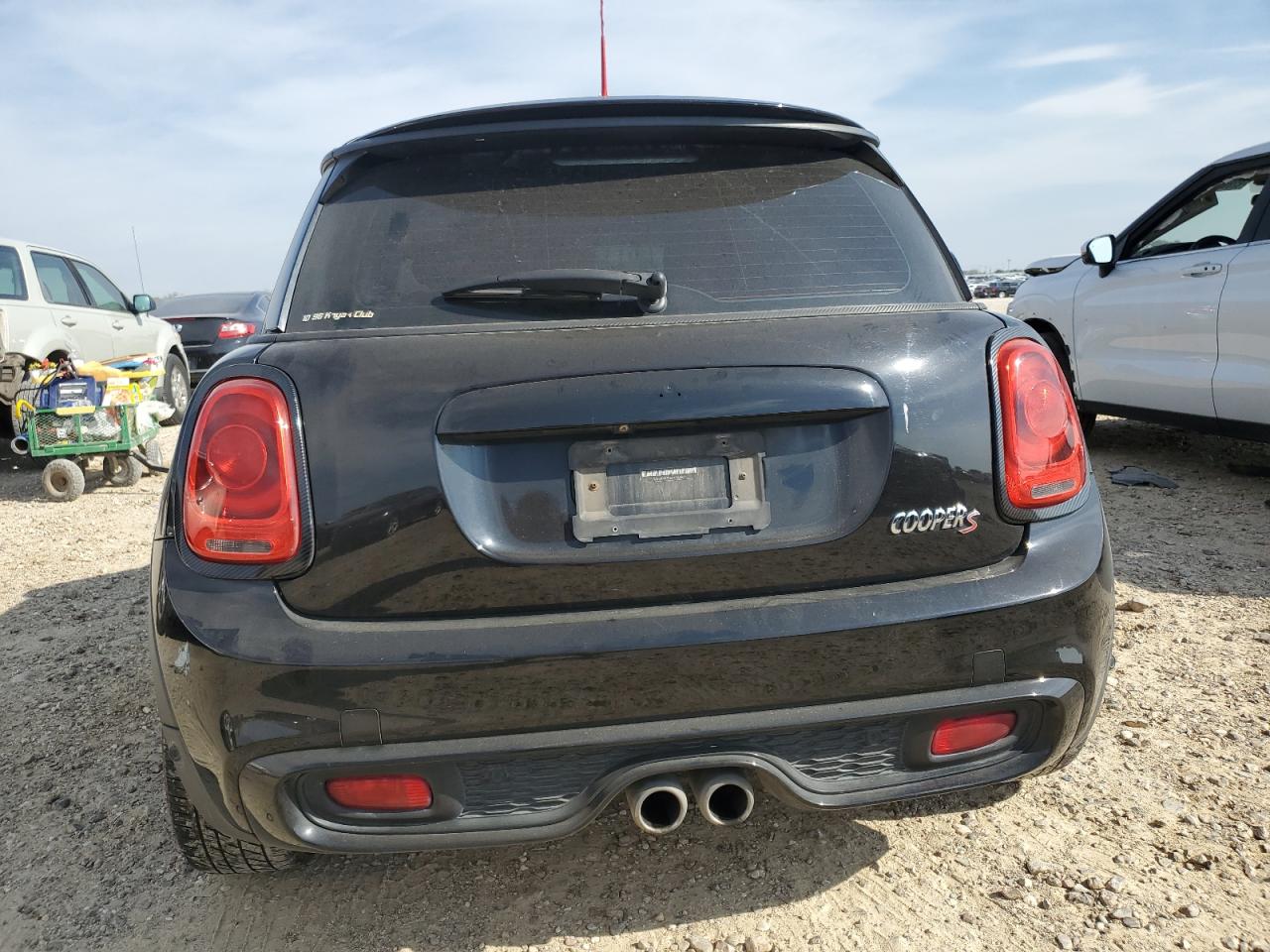 2019 MINI Cooper - Image 6