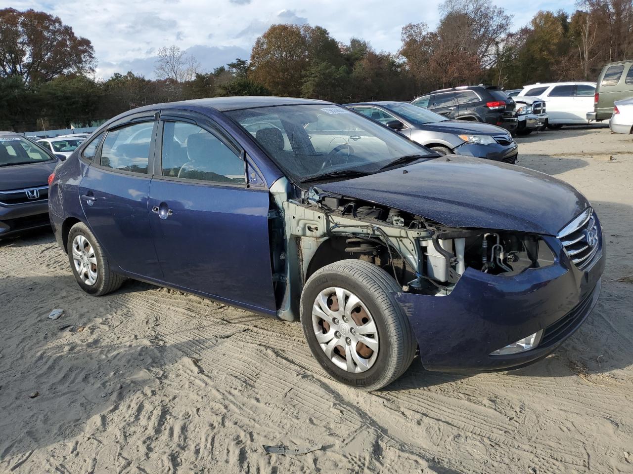 2010 Hyundai Elantra - Image 4