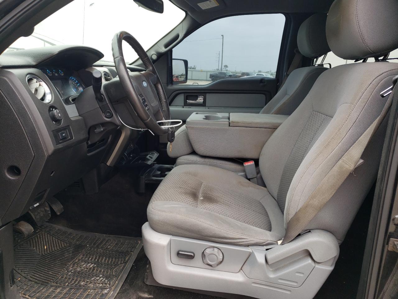 2014 Ford F-150 - Image 7