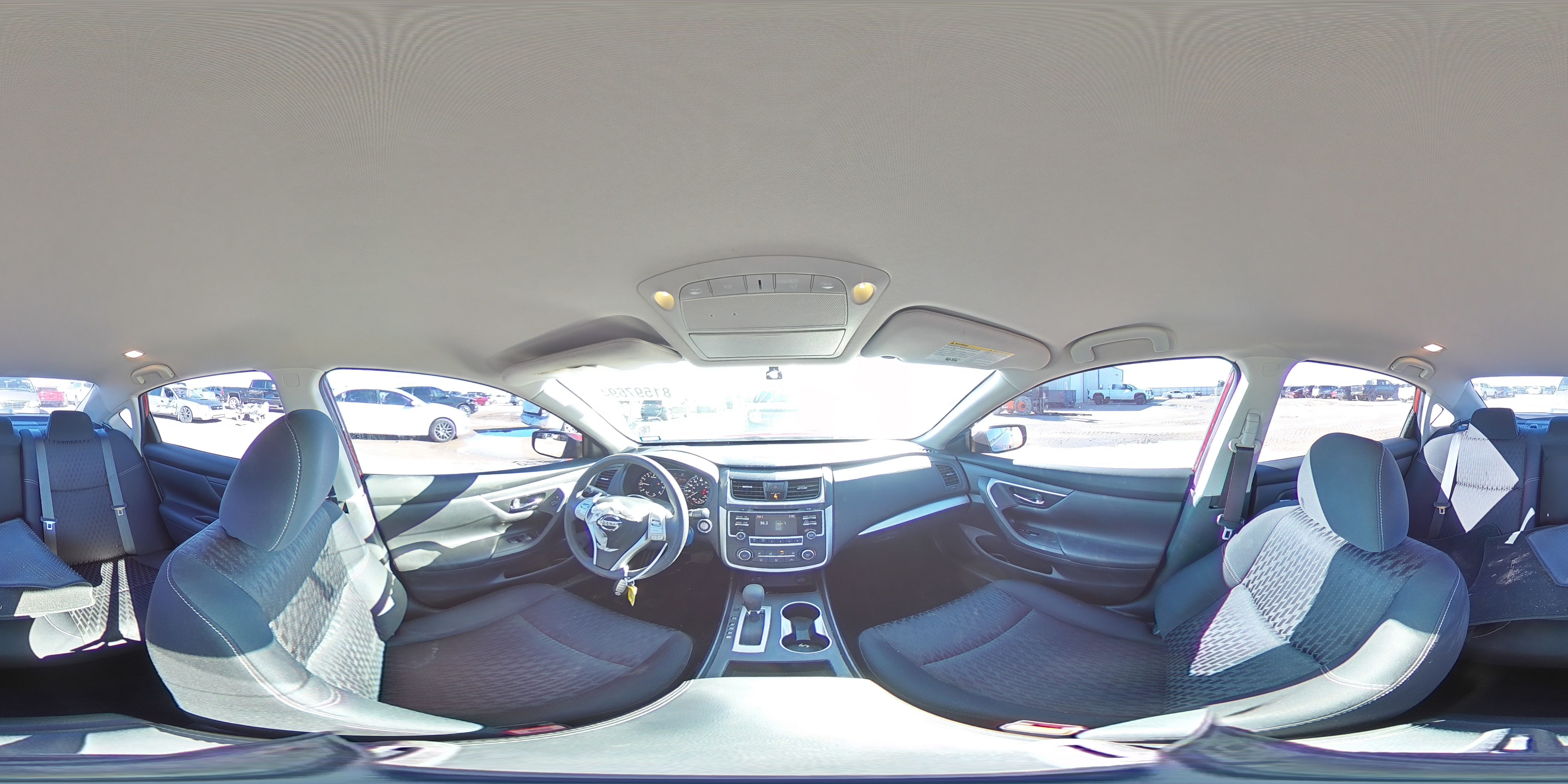 2017 Nissan Altima - Image 13