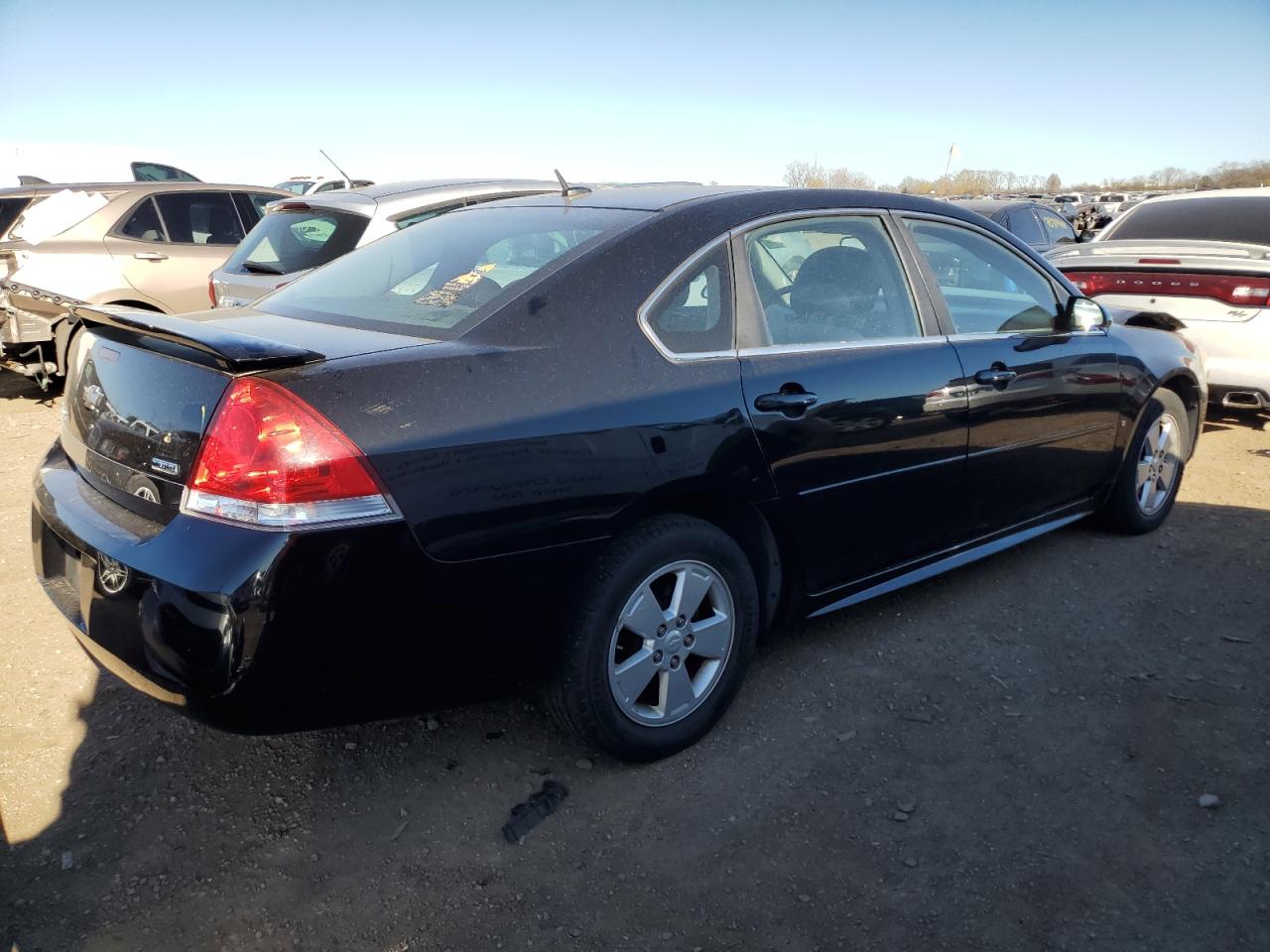 2010 Chevrolet Impala - Image 3