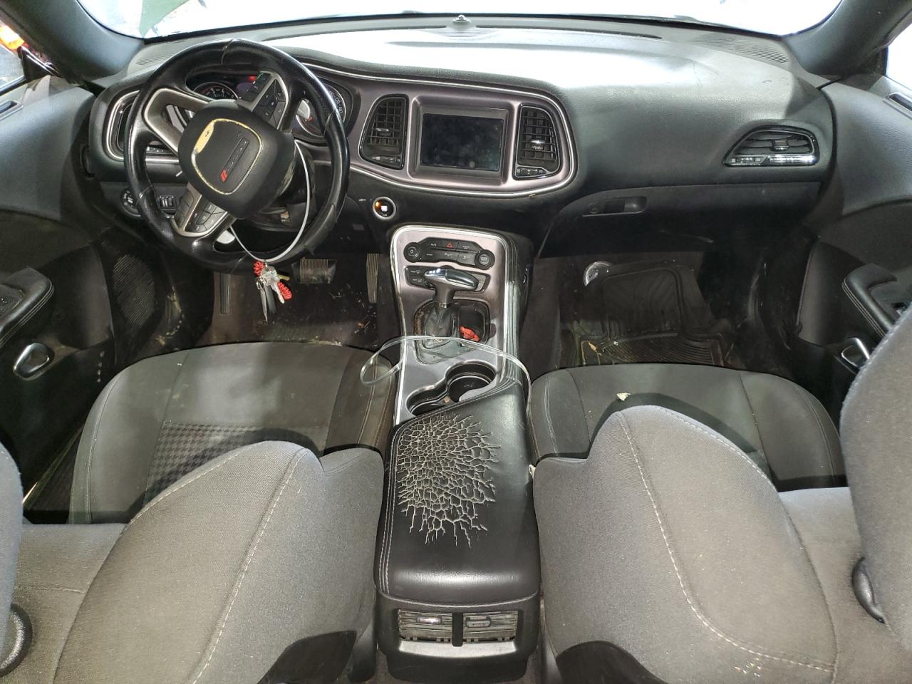 2019 Dodge Challenger - Image 8