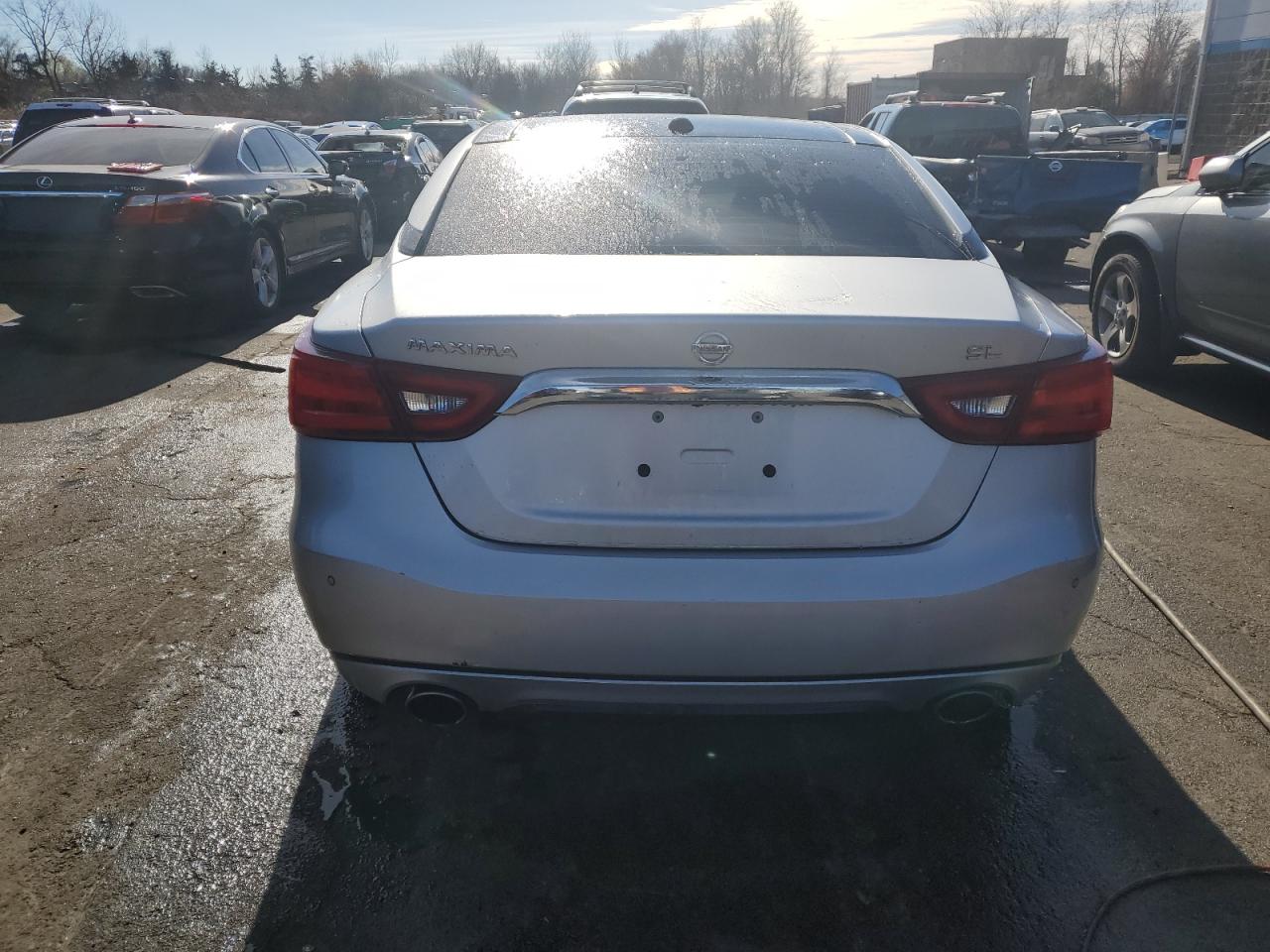 2018 Nissan Maxima - Image 6