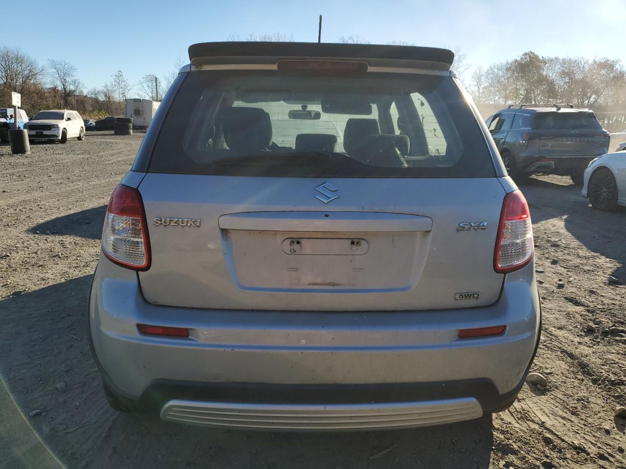 2008 Suzuki Sx4 Touring VIN: JS2YB417385104437 Lot: 79837864