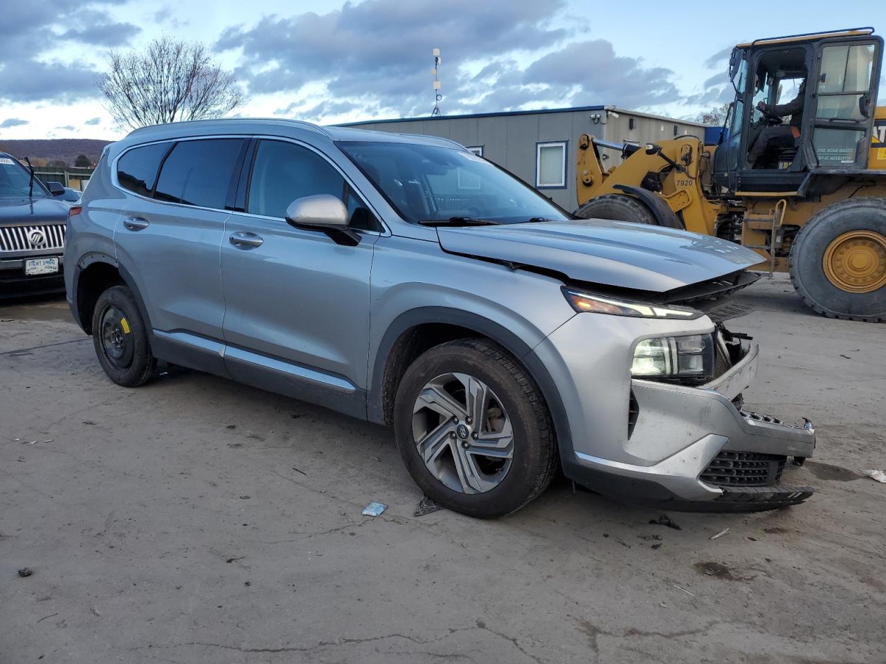 2022 Hyundai Santa Fe - Image 4
