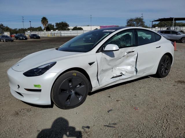  TESLA MODEL 3 2023 Белый