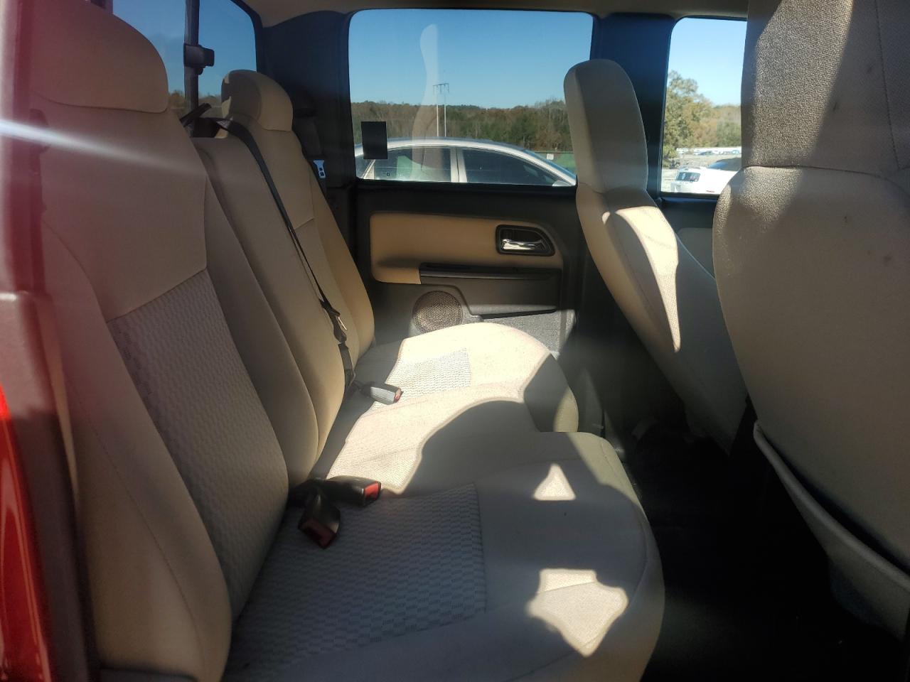 2012 GMC Canyon - Image 10
