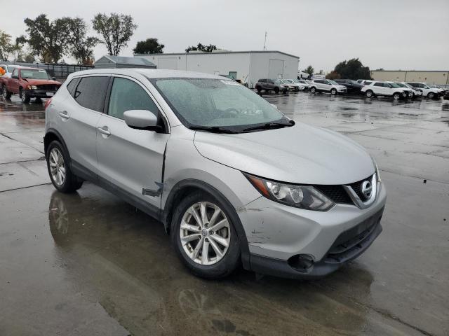  NISSAN ROGUE 2017 Silver