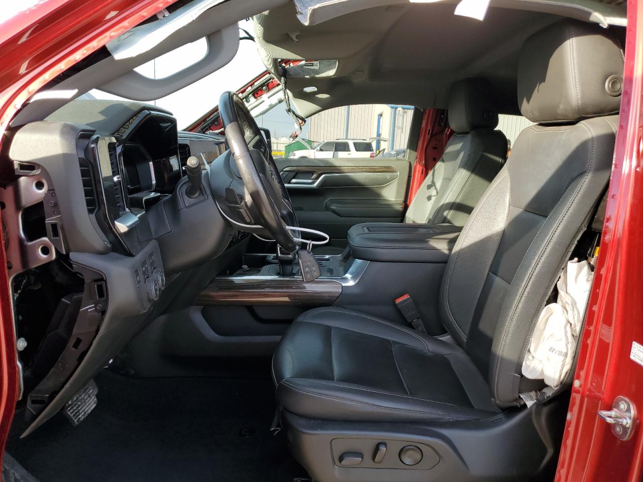 2022 Chevrolet Silverado - Image 7