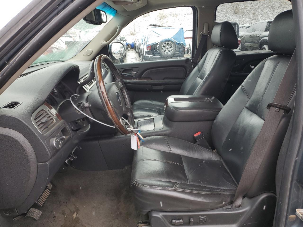 2007 GMC Yukon - Image 7