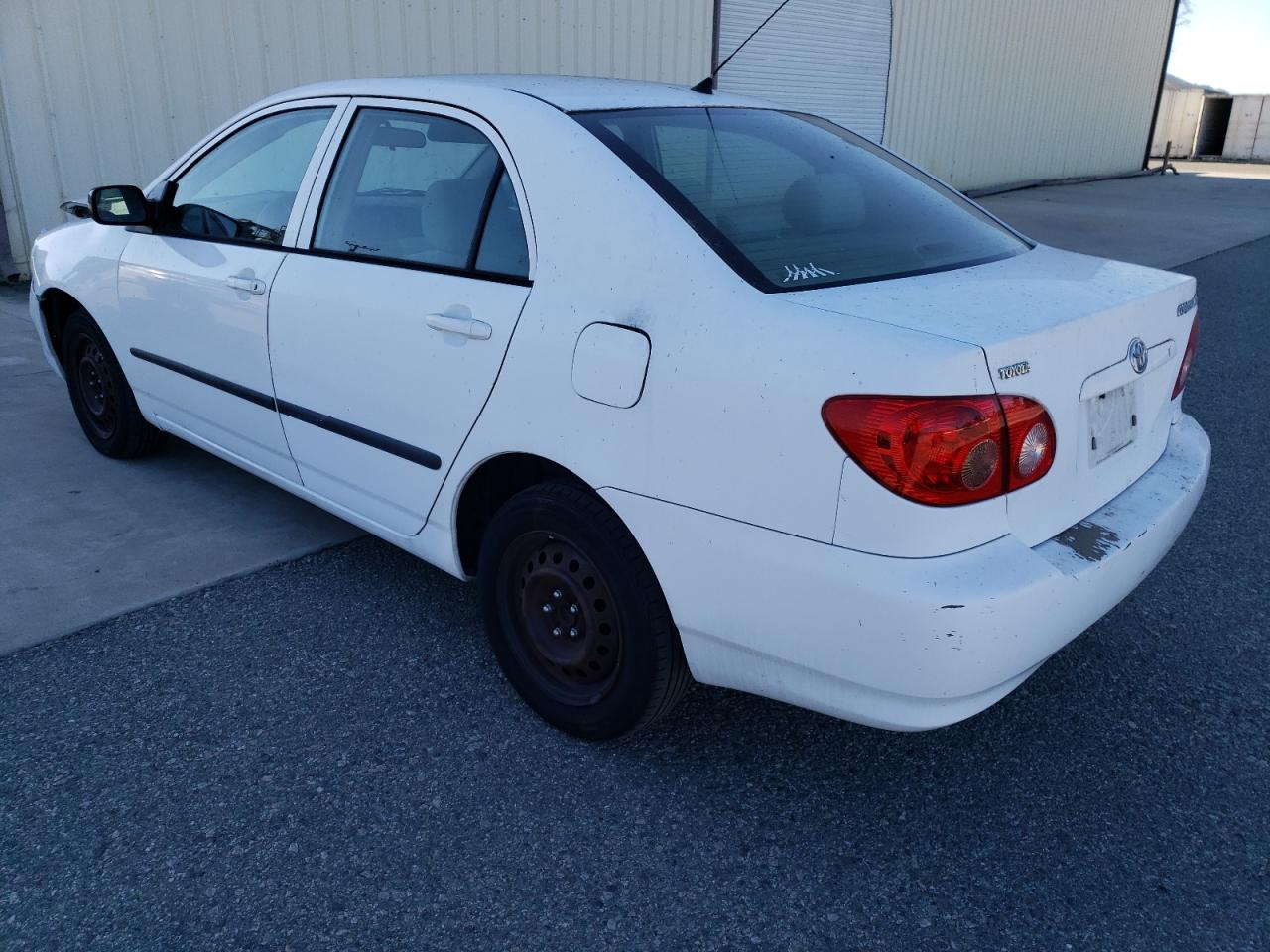 2005 Toyota Corolla - Image 2