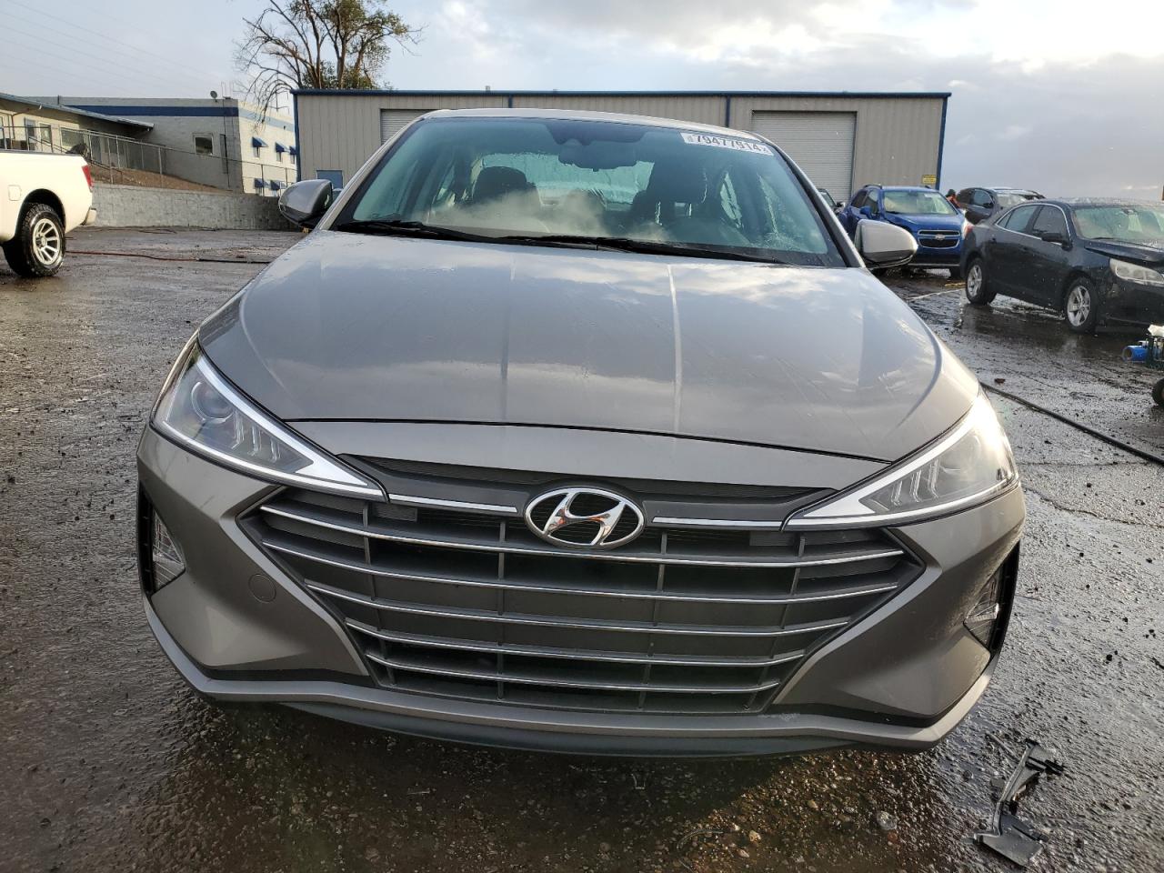 2020 Hyundai Elantra - Image 5