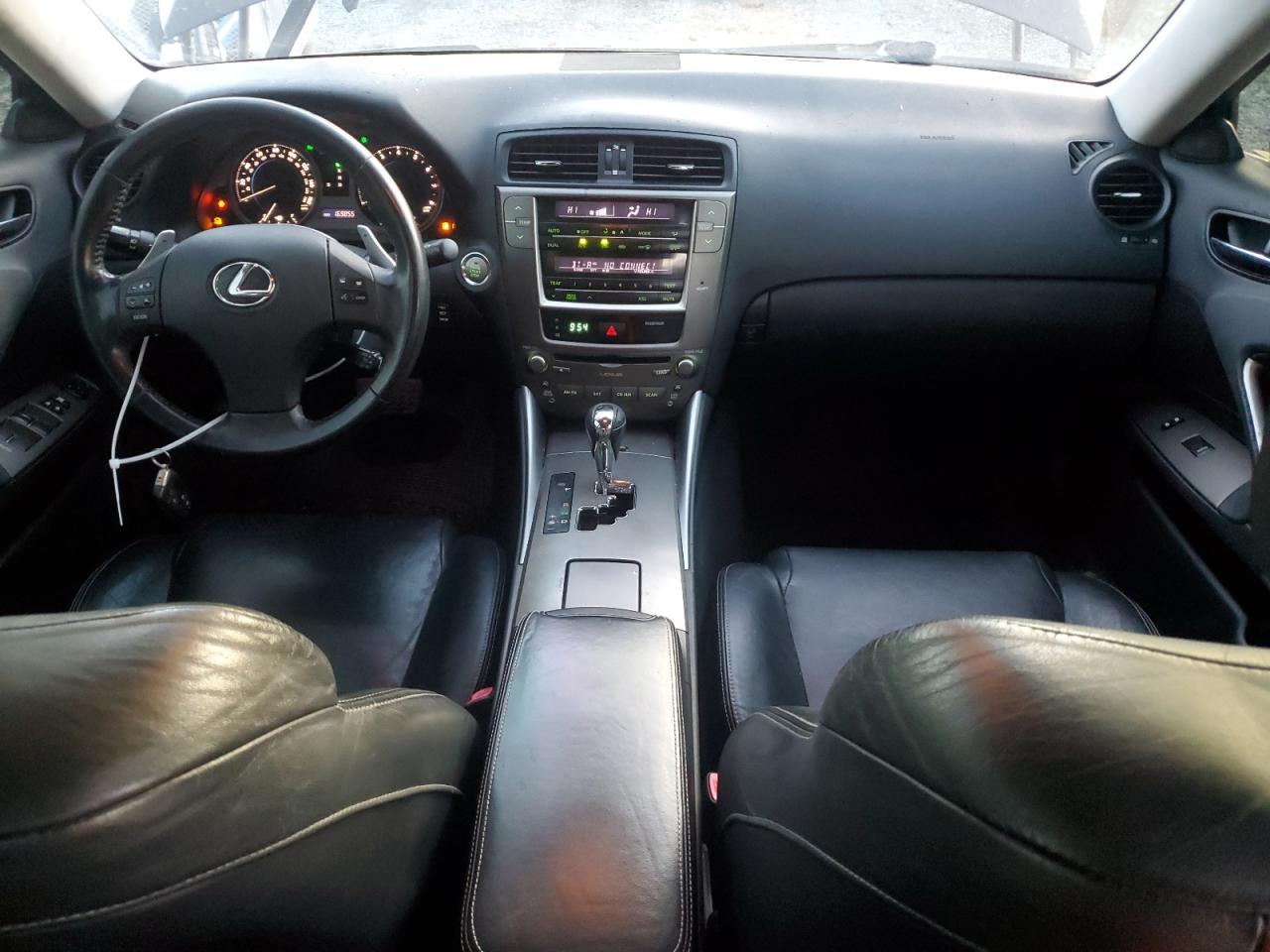 2010 Lexus IS - Image 8