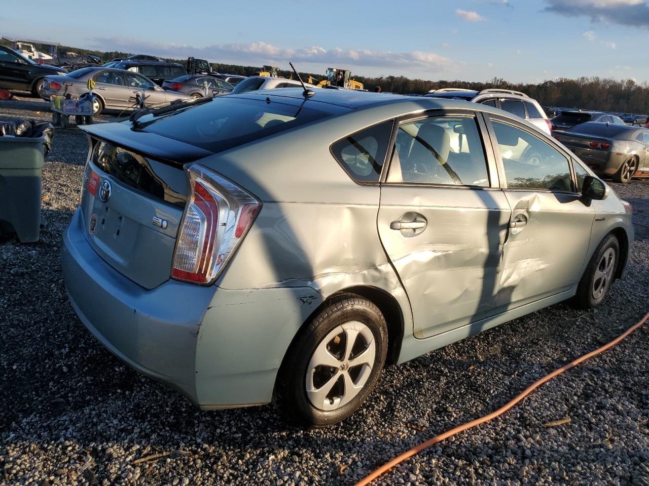 2015 Toyota Prius - Image 3