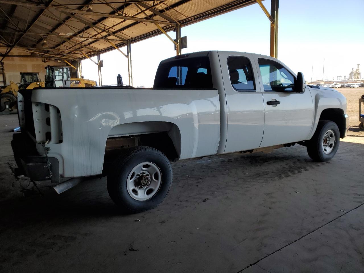 2008 Chevrolet Silverado - Image 3