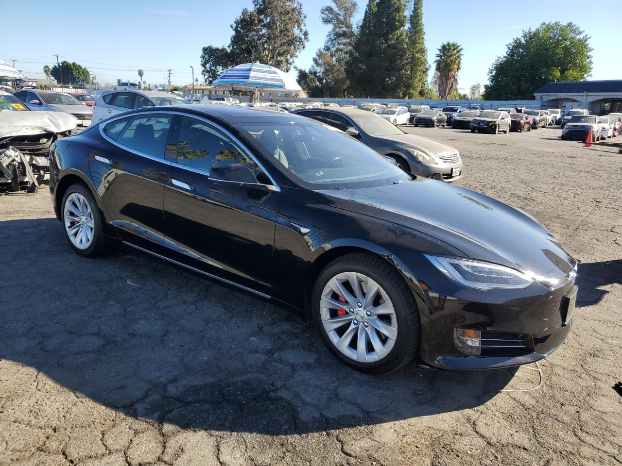 VIN 5YJSA1E48JF278459 2018 TESLA MODEL S no.4