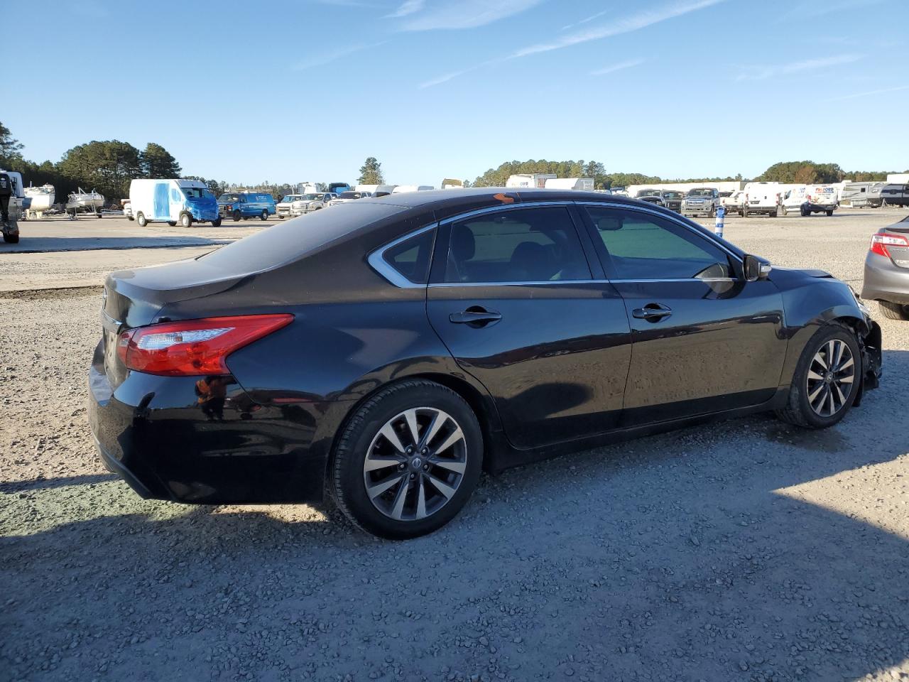 VIN 1N4AL3AP2HC241616 2017 NISSAN ALTIMA no.3