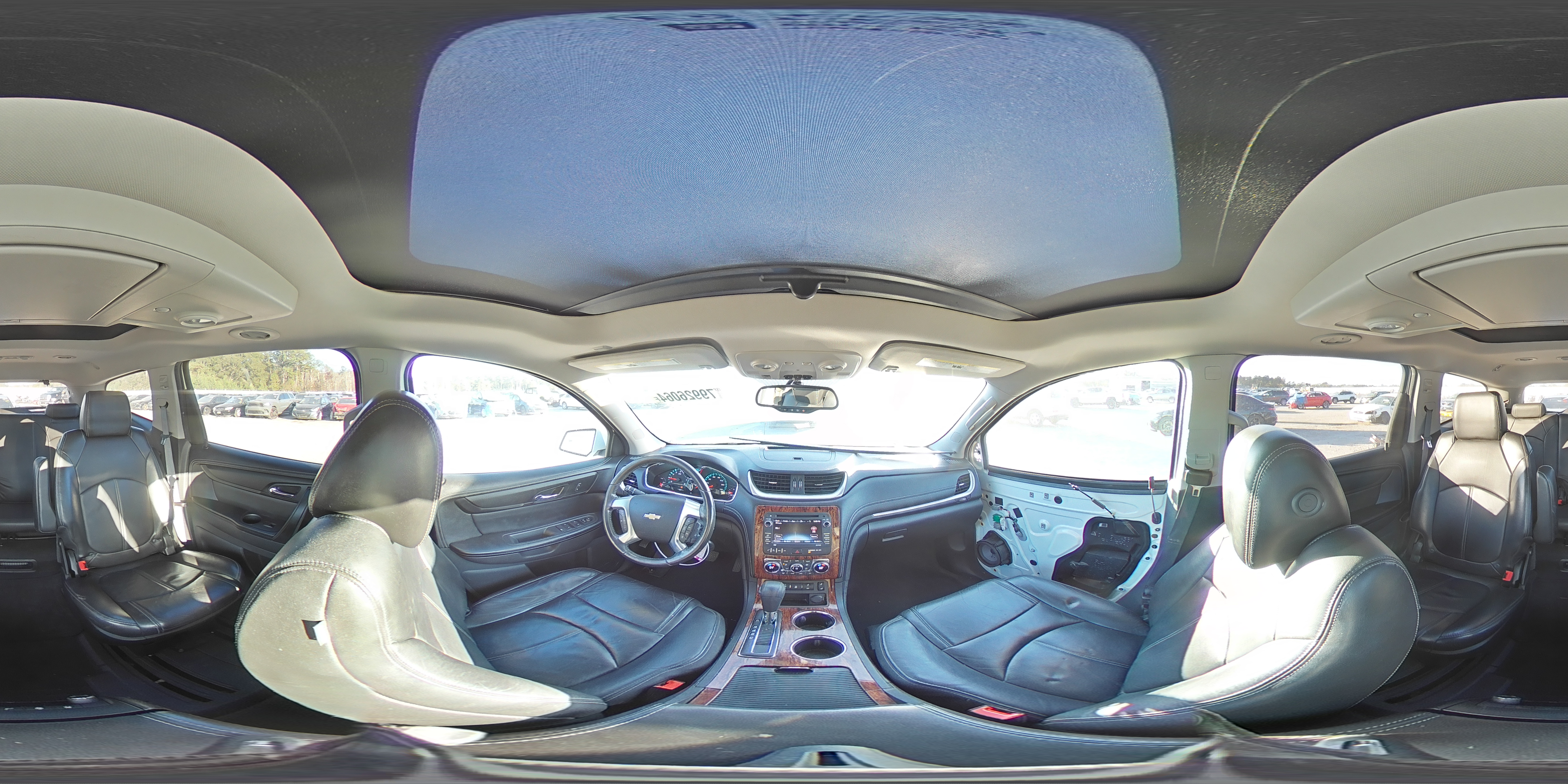 2013 Chevrolet Traverse - Image 14