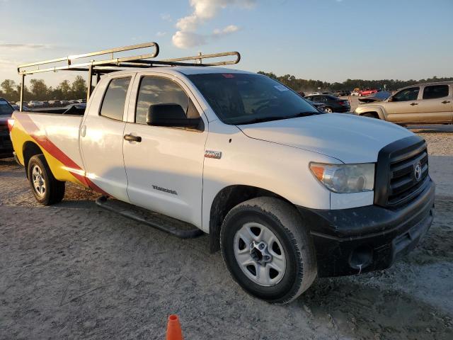 Pickups TOYOTA TUNDRA 2012 Biały