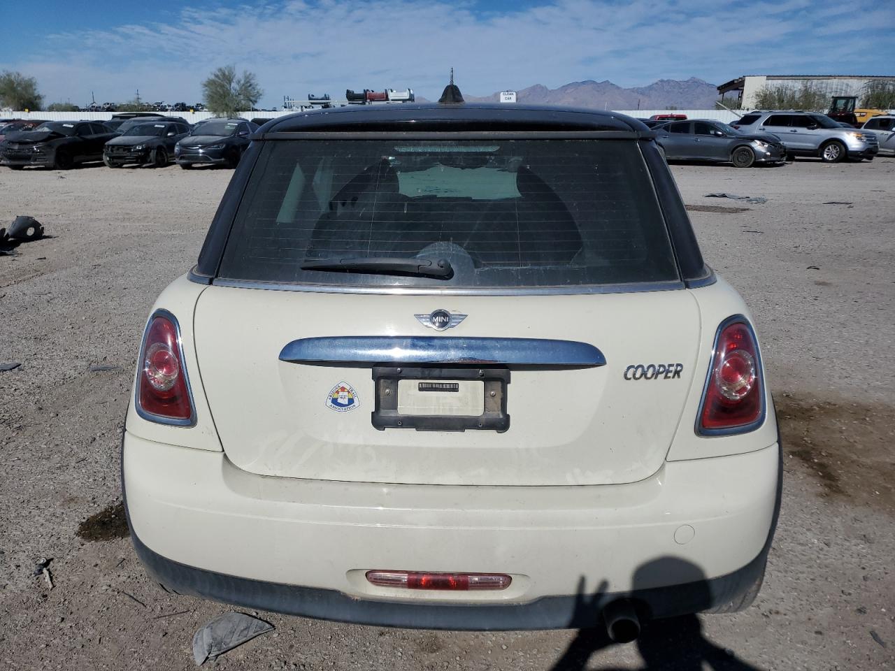 2013 Mini Cooper VIN: WMWSU3C5XDT370492 Lot: 81847644