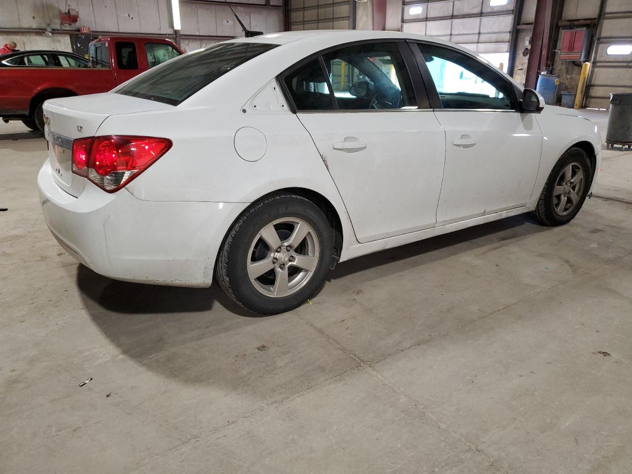 VIN 1G1PC5SB4E7297699 2014 CHEVROLET CRUZE no.3