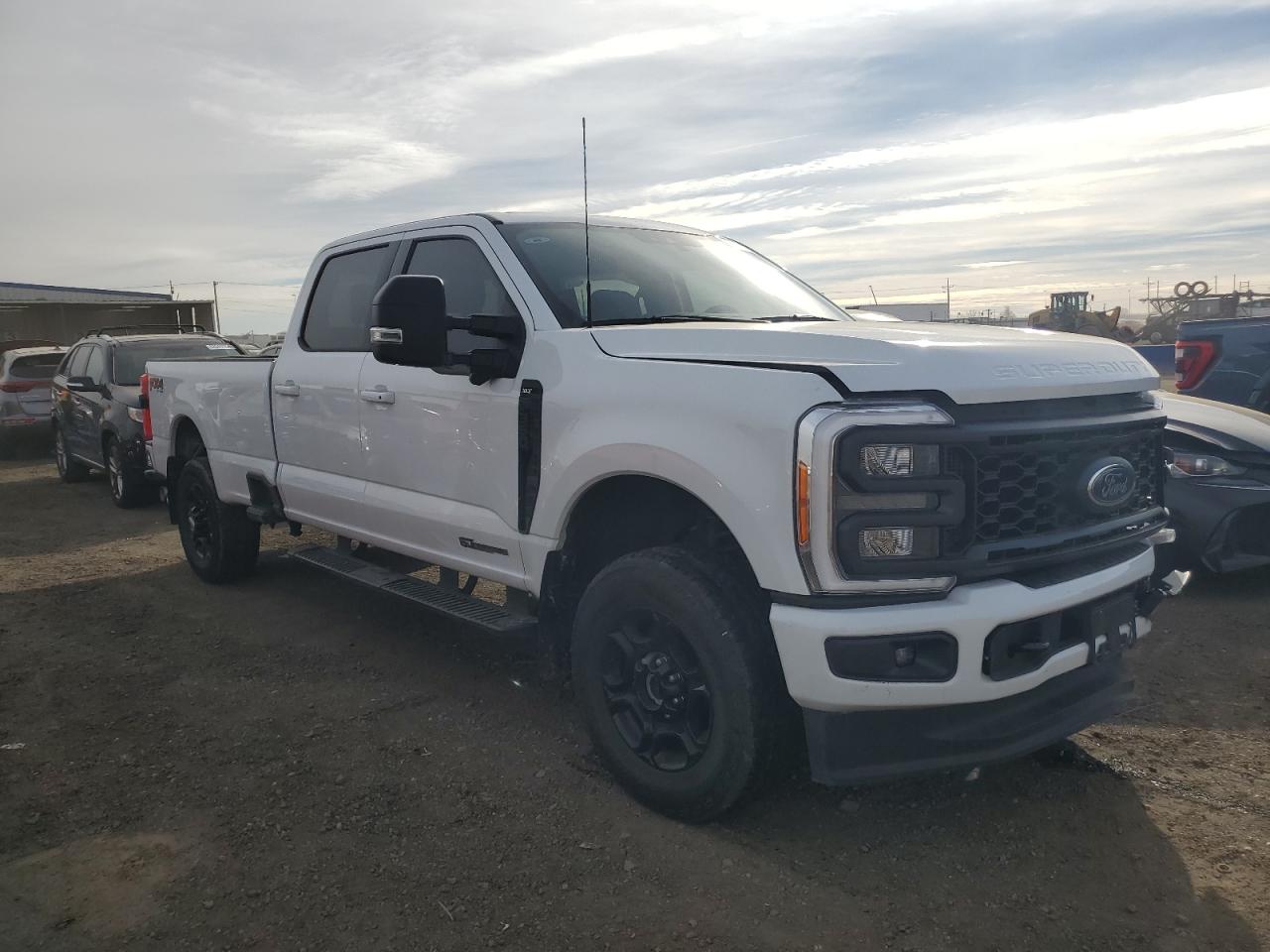 2023 Ford F350 - Image 4