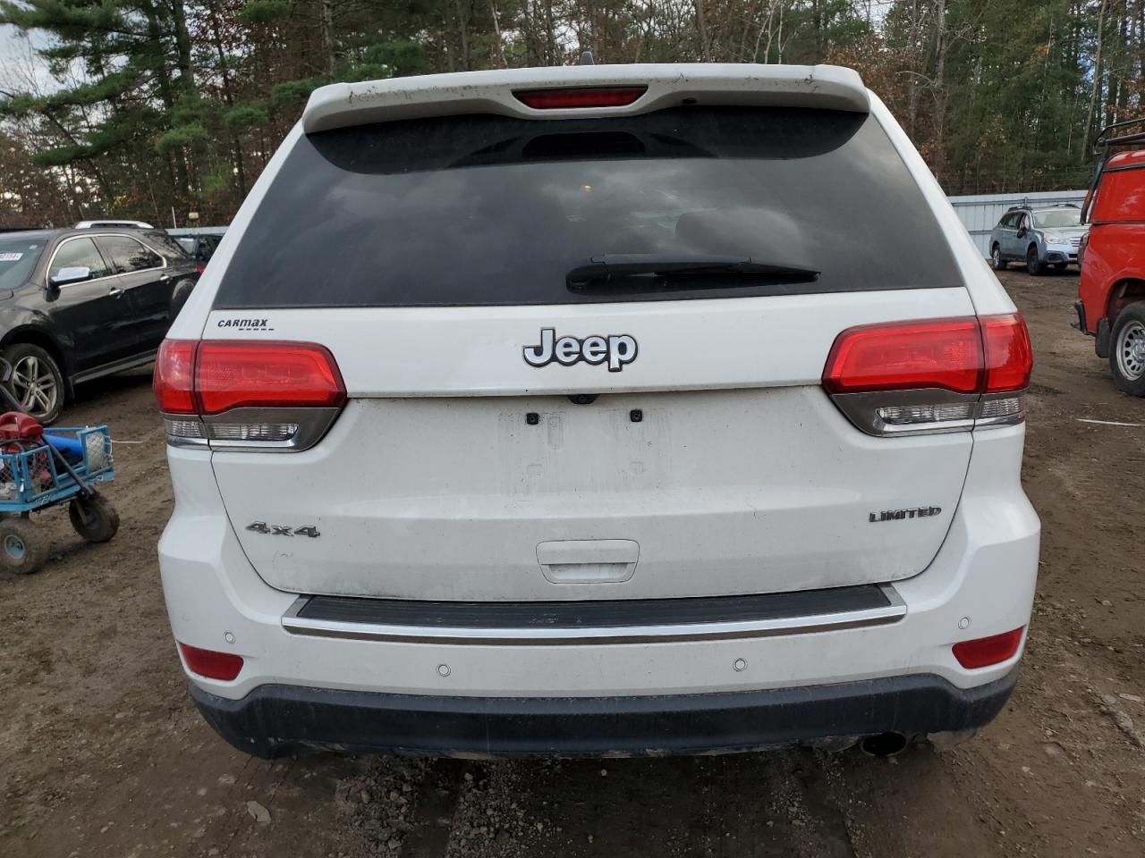 2017 Jeep Grand Cherokee - Image 6