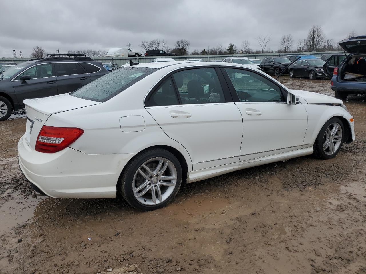 VIN WDDGF8AB6ER314322 2014 MERCEDES-BENZ C-CLASS no.3