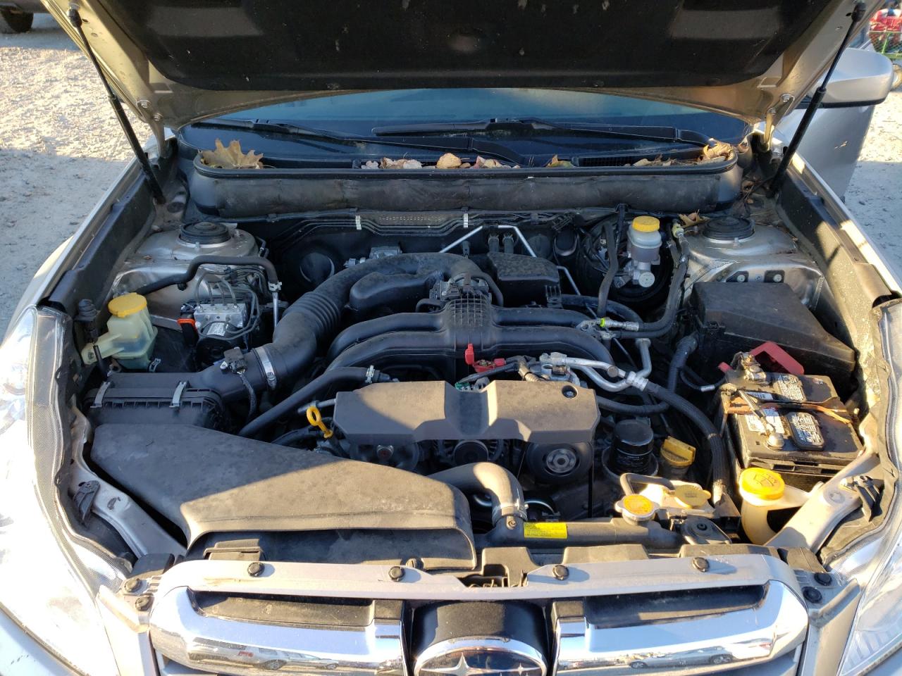 2014 Subaru Outback - Image 11