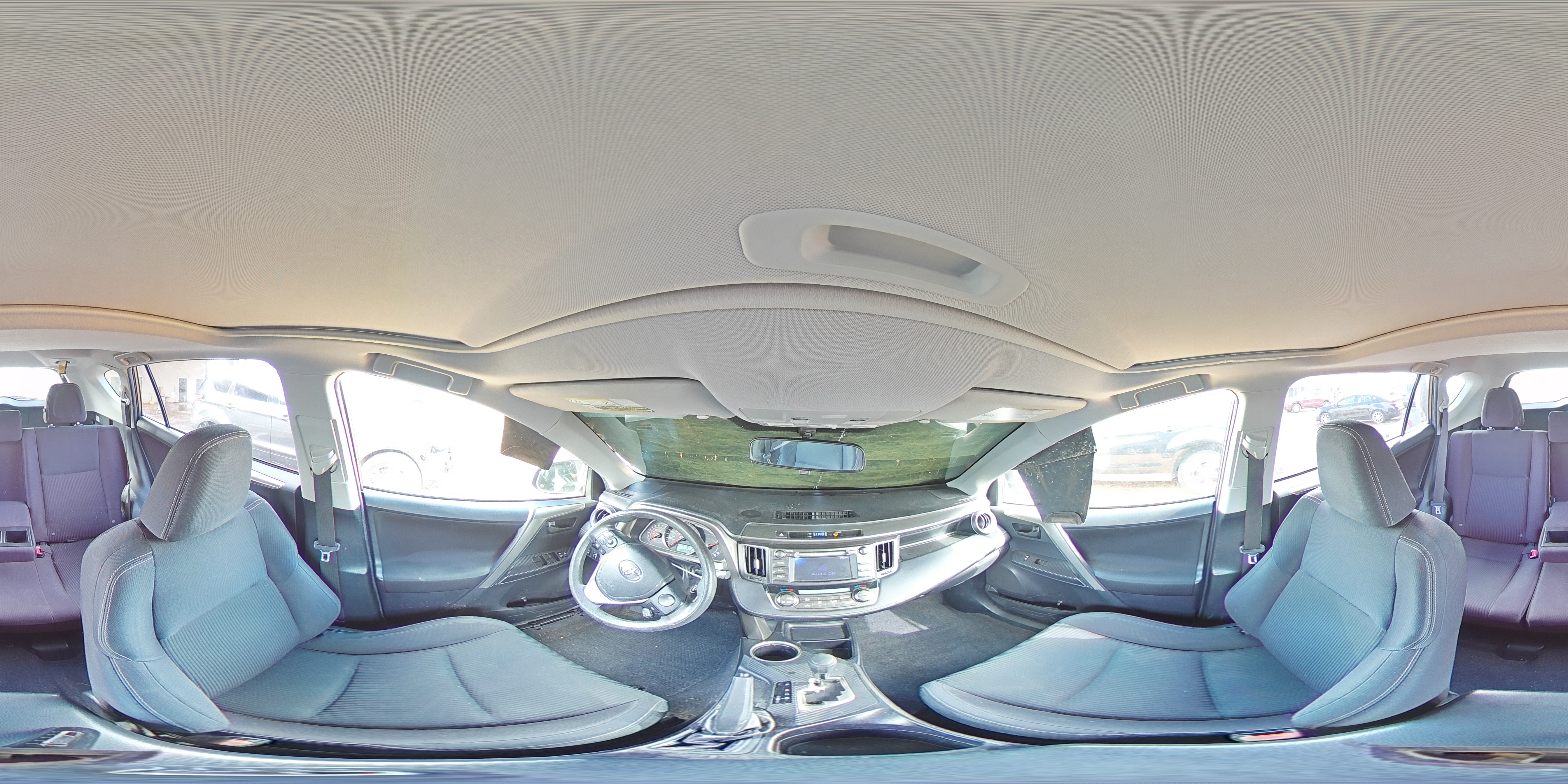 2013 Toyota RAV 4 - Image 16
